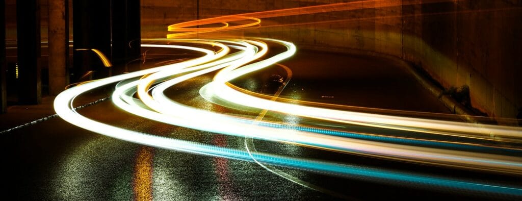 woocommerce vs magento time-lapsed of street lights